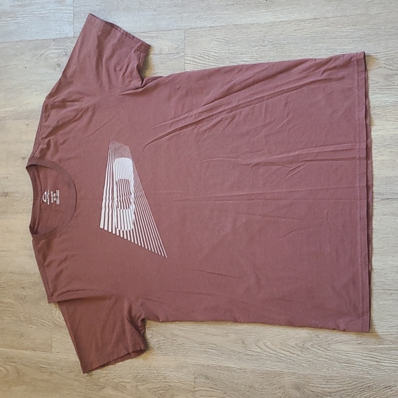 Oakley t shirt - Picture 1 of 4